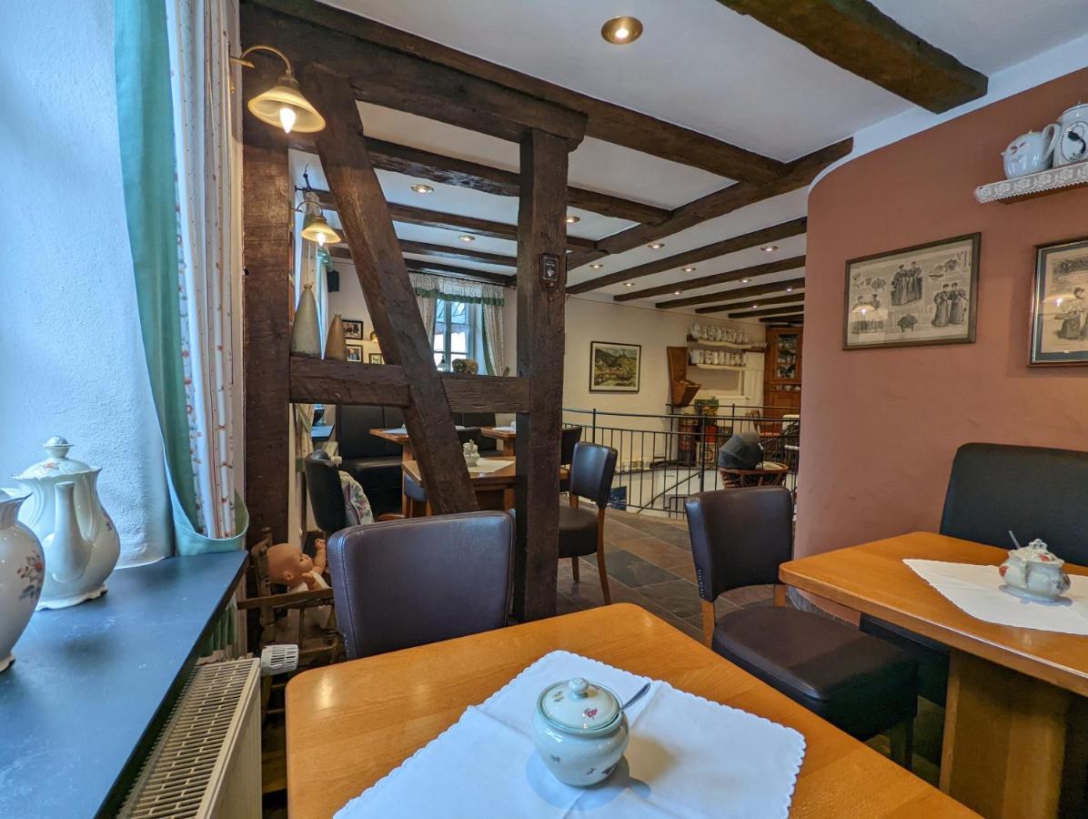 Hotel Klapperburg Beilstein  Esterno foto