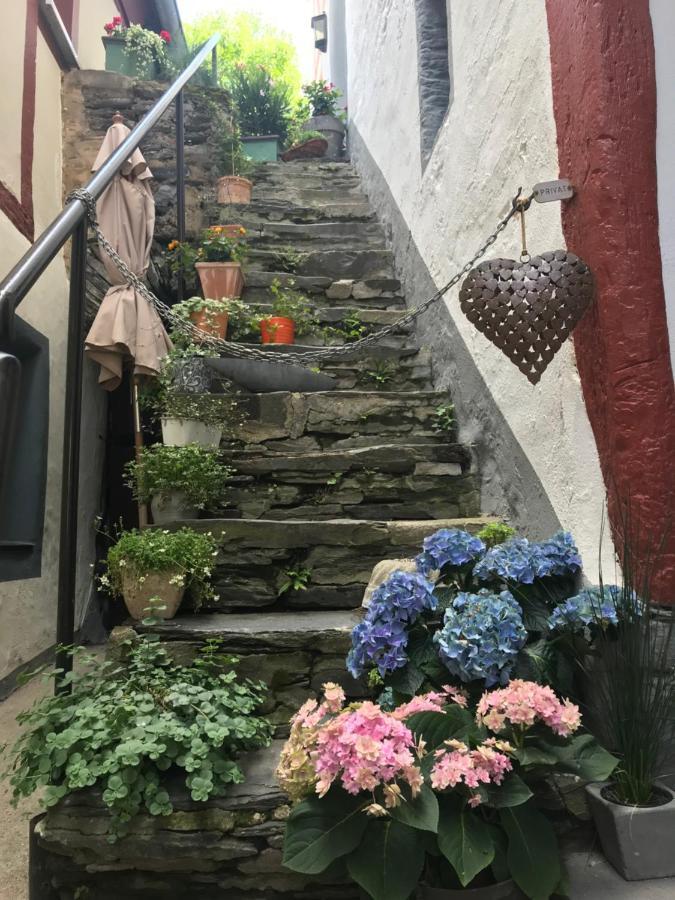 Hotel Klapperburg Beilstein  Esterno foto